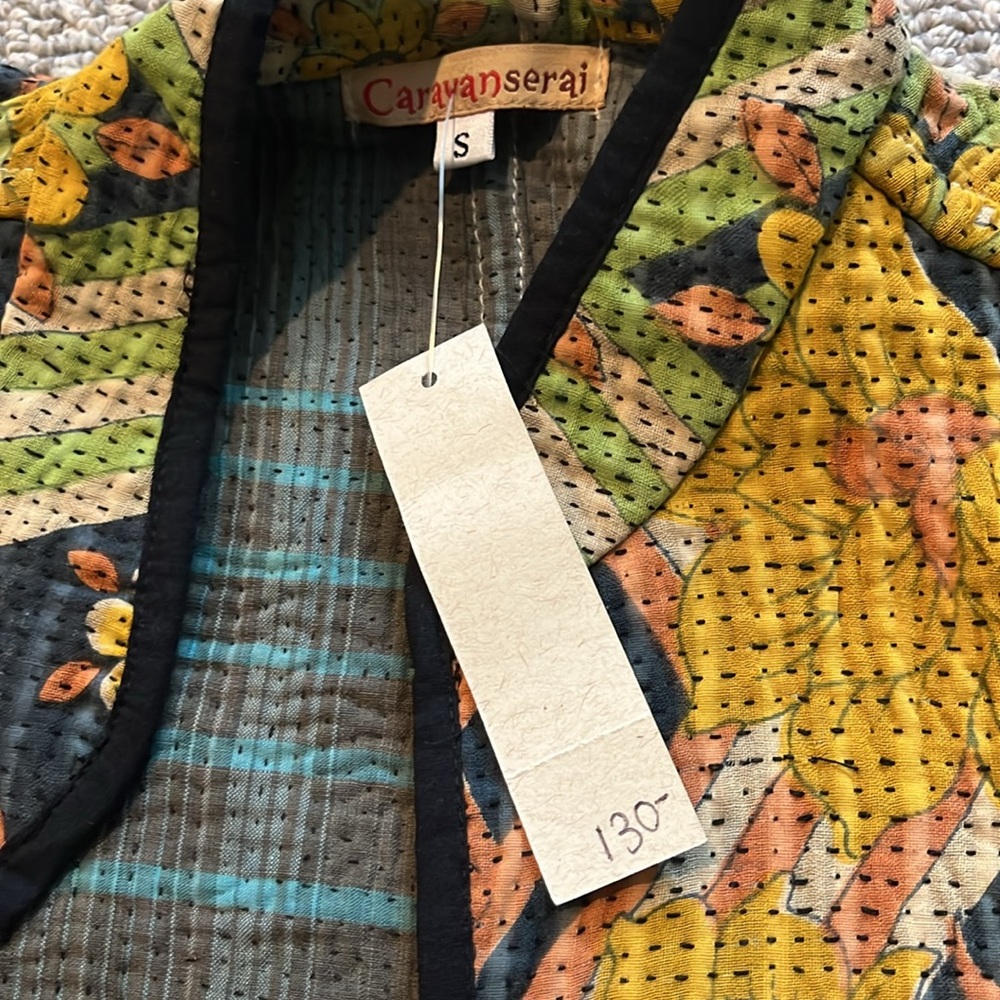 Kantha jacket, multicolored with patterns inside and out - Picture 2 of 4